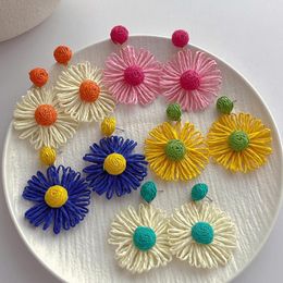 Dangle Earrings Romantic Charm Flower Earring Exaggerated Sunflower Pendant Women's Vintage Jewellery Classic Delicate Jewelry