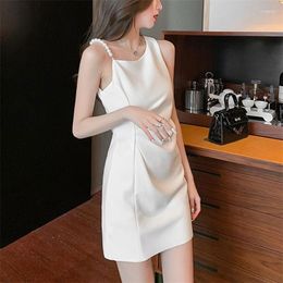 Casual Dresses Elegant Pearls Suspender Dress Slim Fit Sexy Retro A-Line Solid Colour Mini Pearl Skirt Package Hip