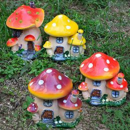 Garden Decorations Sculpture Scenery Making Lawn Ornament Fairy Garden Decor Micro Landscape Toadstool Figurines Miniature Mushroom House 230721