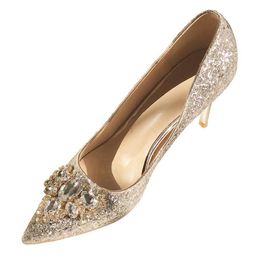 2020 New Fashion Silver Luxury Beaded Sequined Designer Women Wedding Shoes High Heels 8cm Pointed Toes Pumps Wedding Dress Shoes 2310