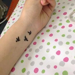 Female Fashion Birds Fly Temporary Waterproof Tattoo Sticker Body Art Decal Waist Waterproof Colourful Temporary Tattoo Sticker N