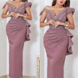 2021 Sexy Dusty Pink Sexy Arabic Dubai Evening Dresses Wear Off Shoulder Crystal Beads Cap Sleeves Plus Size Party Prom Gowns Shea181Q