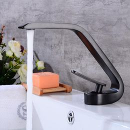 Basin Faucet Modern Bathroom Mixer Tap Black oil Brushed Wash basin Faucet Single Handle Hot and Cold Waterfall Faucet