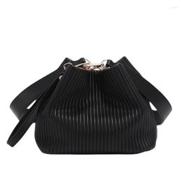 Outdoor Bags Bucket Handbags Casual Fashion Crossbody Large Capacity Trend Simple Women Satchel Ladies Portable Purses Y129