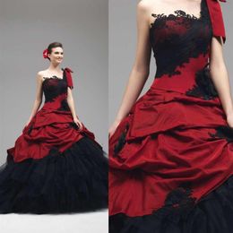 2019 Gothic Red and Black Wedding Dresses One Shoulder Lace Tulle Taffeta Ball Gown Bridal Gowns Lace up Back Custom Made W10622362