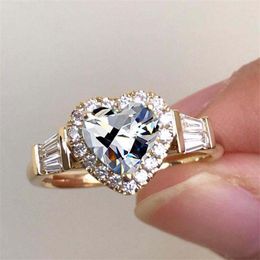 Wedding Rings Charm Luxury Gold Colours Heart For Women Trendy Metal Inlaid White Green Blue Red Stone Engagement Jewellery