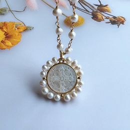 Pendant Necklaces promotion 31mm Natural Freshwater Pearl San Benito Cross Mother Pearl Necklace Benito Mother Pearl Necklace for women Gift 230721