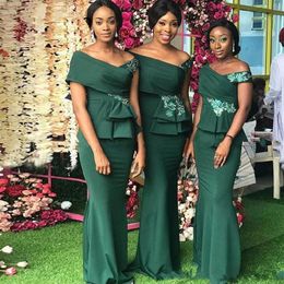 2020 Elegant Emerald Green Mermaid Bridesmaid Dresses Off the Shoulder Applique Maid Of Honour Dress African Wedding Guest Party Go235E