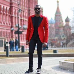 New Arrivals One Button Red Groom Tuxedos Peak Lapel Groomsmen Man Blazer Mens Wedding Suits Jacket Pants Tie D338265h