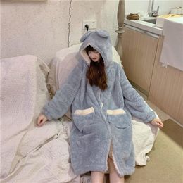 Women's Sleepwear Cartoon Robe Thicken Hooded Nightgown Women Lovely Flannel Bathrobe Loose Winter Kimono Dressing Gown Lounge Wear