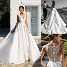 2019 New Designer Satin Wedding Dresses Beaded V Neck Bridal Gowns Sweep Train Country Beach robe de mariee288J