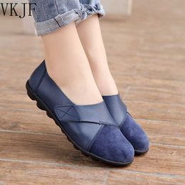 Dress Shoes 2023 Woman's Flats Shoes Women Soft Genuine Leather Casual Shoes Big Size 35-44 Mocassin Boat Shoes for Women Hook Loop de mujer L230724