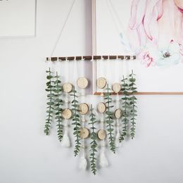 Decorative Flowers Artificial Plant Eucalyptus Leaves Wooden Slice Hanging Rattan Welcome Home Decoration Fake Decor Supply Ornaments