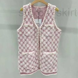 Women's Vests Designer Knitted V-neck Sleeveless Vest Multi length Diamond Plaid Wool Cardigan Pocket Coat 2023 New BAAX