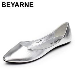 Dress Shoes BEYARNEPlus Size Fashion Flats for Women 2016 Pointed Toe Soft Outsole Flat Heel Shoes Single Street Fashion Flats Free Shipping L230724