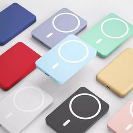 Portable Mini Magnet Powerbank 5000mAh Candy Colours Magnetic Wireless Charger Power Bank