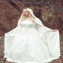 Renaissance Gothic Lace Ball Gown Wedding Dresses With Cloak Plus Size Vintage Long Sleeve Celtic Mediaeval Princess Wedding Bridal291g