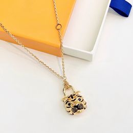 Europe America Fashion Style Chain Necklace Men Lady Women Gold-colour Metal My V Tiger Pendant M00595