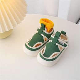 baby girl designer shoes Designer Shoes for Kids Children Hollow Canvas Spring Baby Candy Colour Shoes Boys and Girls Summer Breathable Small Cloth Sandals 230721