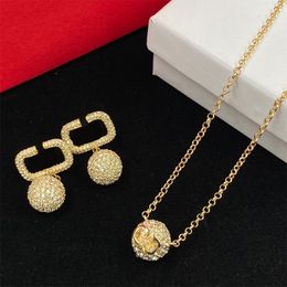 Designer huvudbonad set trendiga halsband örhängen diamante 18k guld pläterade kvinnor trendiga prickiga diamantbockade smycken lyx