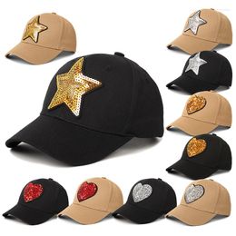 Ball Caps Sequin Star And Heart Baseball Cap Casual Accessories For Woman Cotton Snapback Hat Solid Colour Soft Outdoor Sport Sun Hats