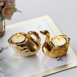 Candle Holders Romantic Nordic Tabletop Art Aesthetic Room Decoration Figurines Gold Ceramic Swan Holder Home Decor Accessories