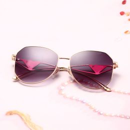 designer Sunglasses UV400 Luxury Driving Sun Glasses For Men Women Brand Designer Male Vintage Anti-Glare Sunglasses