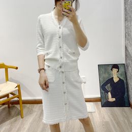 New S-androV Neck Set Skirt Medium Sleeve Knitted Cardigan+Halfway Dress Black and White Set