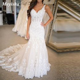 ZJ9189 White Ivory Bridal Gowns Long Train Vintage Princess Mermaid Wedding Dress Straps Lace Applique Romantic High Quality308M