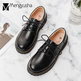 Dress Shoes British Artificial Leather Flats Shoes Woman Lace-Up Bullock Casual Derby Shoes Rivets Sewing Loafers Women Round Toe Creepers L230724