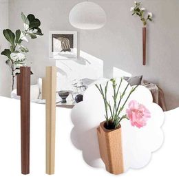 Decorative Objects Figurines Solid Wood Wall Vase Nordic Handmade Hydroponic Flower Plant Pot Bonsai Bottle For Home Bar Restaurant Decor L230724