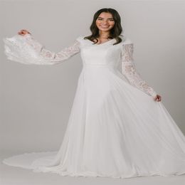 2021 A-line Boho Modest Wedding Dresses Long BellSleeves V Neck Simple Chiffon Informal Bridal Gowns Bride Gown Custom Made253B