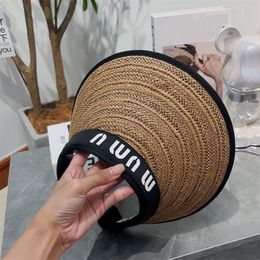 Designer Straw Sunhat Bucket Hat Knitted Cap For Men Woman Bucket Hat Casquettes Empty Top Brown Sunhats Cap Summer Beach Sun Visor Cap