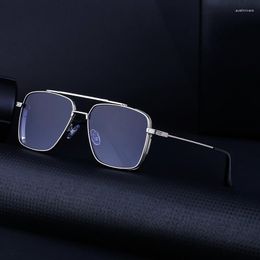 Sunglasses 2023 Fashion Cool Square Metal Pilot Style Gradient Men Women Vintage Design Sun Glasses Shades 98060