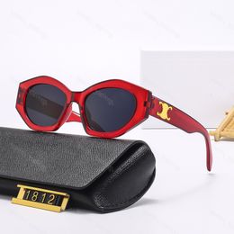 Designer Sunglasses Graphic Frame for Women Luxury Mens Sun Glasses UV400 Polaroid Eyeglass Ornamental Drive Vacation Adumbral Eyewear Acetate Red