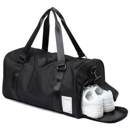 Duffel Bags Fashion Nylon Travel Sports Bags Large Capacity Men Training Dry And Wet Tas for Shoes Fitness Weekend Luggage Shoulder Handbags 230725