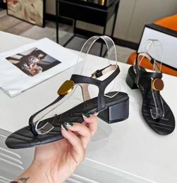 Women's leather sandals designer chunky heels sandals metal letter buckle Classic sandal Luxury brand women's T-shaped sandal fashion retro casual sandals