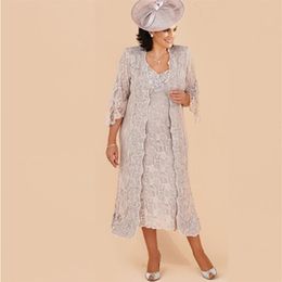 2019 Lace Mother Of The Bride Dresses Suit Formal Wedding Party Dresses Long Jacket V-Neck Tea Length Plus Size Vintage2452