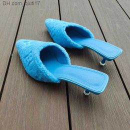 Sandals Sandals 2021 Autumn Winter Warm Plush Slippers Outside Shoes Slip-on Mules Casual For Lady High Heel Z230727