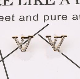 Simple Designer Brand Letter Charm Stud High Quality Inlaid Crystal Alloy Earring Women Silver Plated Earrings Fashion Christmas Wedding Jewellery Wholesale