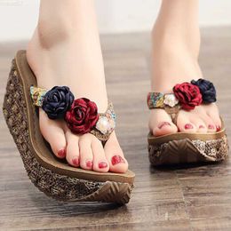 Slippers Bohemia Style Flip Flops Women Floral Beach Shoes Non-slip Wedges Sandals Thick Bottom Outdoor Slippers Sandalias Para Mujeres L230725