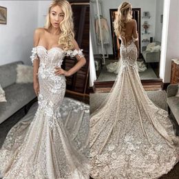 2020 Abiti da sposa sexy a sirena con spalle scoperte Berta Pizzo 3D Applique Sweep Train Backless Abiti da sposa su misura Robe De Mariee252D