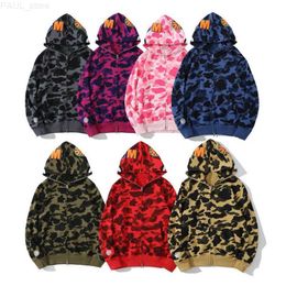 Men's Mens Hoodies Shark men designer hoodie mens Sweatshirts Camouflage jacket Jogger Zipper japanese fashion sportwear hooded sweatshirt L230725