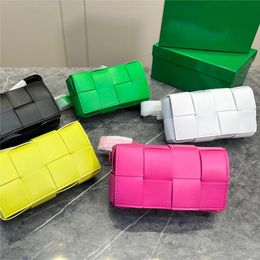 Cassette belt bag designer waist bag lambskin Lined zip pocket Ladies shoulder bag Luxurycrossbody bag Woven handbag Size18-9.5cm