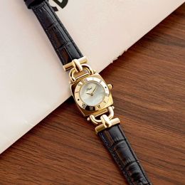 Women s Watches Round in Square Antique Women Lock Chains Design Modern Fashion Leather Strap Wristwatch Quartz Roman Vintage Clock 3bar 230725