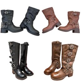 Stiefel Top Leder -Knöchelstiefel Luxus Frauen halbe Stiefel Metallschnalle Knie Boots Brand Brand Designer Schuhe Runde Zehen Knight Stiefel Herbst Winter Mode Boots Warm warm warm warm warm warm warm warm warm warm warm warm warm warm warm warm warm warm warm