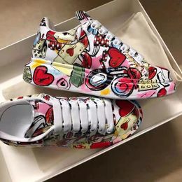 Dress Shoes Spring Autumn Women s Chunky Sneakers Fashion Soft Platform Graffiti Casual Classic Girls Streetwear Trainers 230725