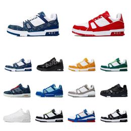 Designer Men Causal Shoes Fashion Woman Leather Lace Up Platform Sole Sneakers White Black mens womens Luxury velvet suede 35-45 B2