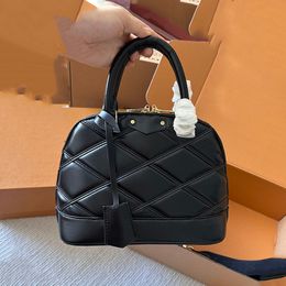 Plain Shell Bag Embroidery Genuine Leather Crossbody Shoulder Sling Bags Handbag Purse Shopping Wallet Women Underarm Ladies Handbags Metal Letters Pouches