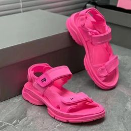 2023 Summer New Designer Sandals Women Man Sandals leather Casual shoes Comfortable Beach Sandal fashion versatile size35-42